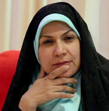 Majlis Seeks to Ease Travel Restrictions on Married Women