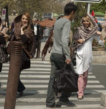 Women Arrested in Southwestern Iran for Defying Hijab Law