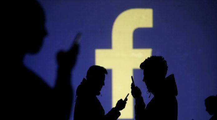 Islamic Republic Prosecutes People for Liking Social Media Posts, Legal Group Says