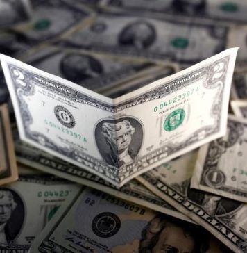 Iranian Economy Is Hit Hard As Billions of Dollars in Capital Leave the Country