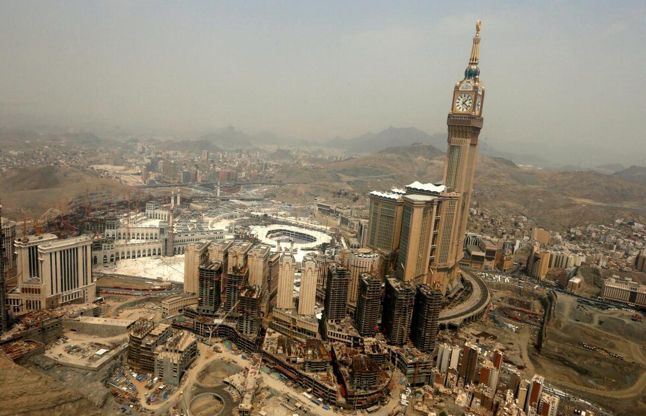 Saudi Arabia Says It Intercepted Houthi Missiles in Mecca ...