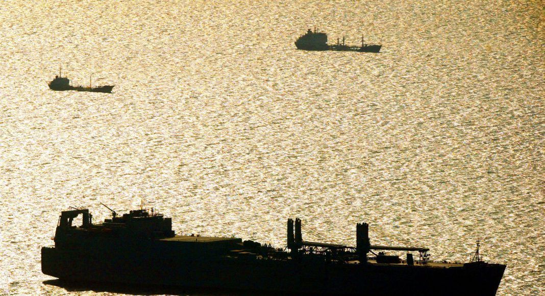 US Seizes Iran-Linked Oil Tanker in Indian Ocean, WSJ Reports