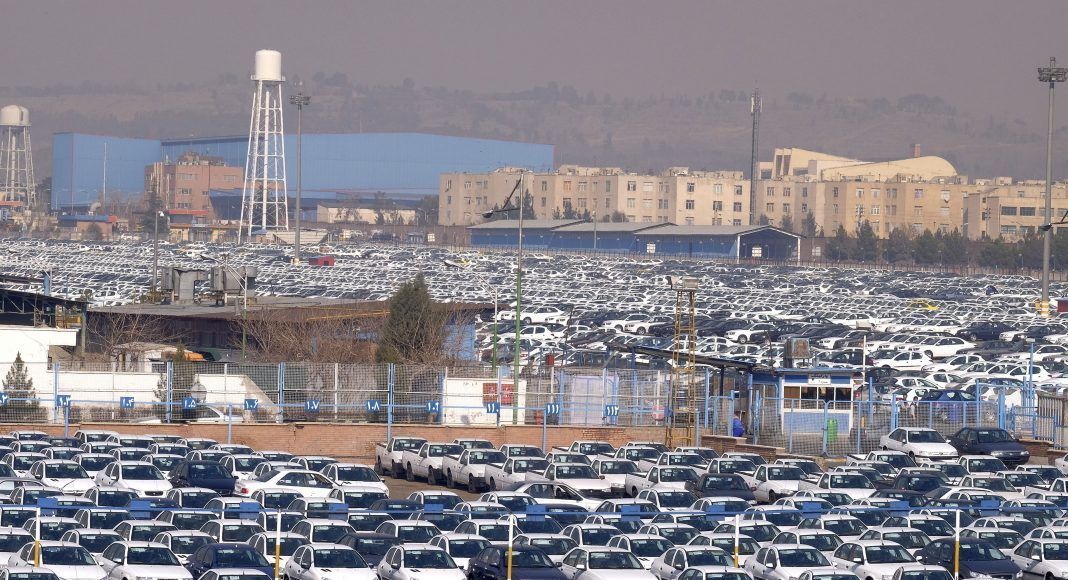 US Sanctions Target Iran’s Auto, Rail Sectors as Blockade Chokes Ship Lanes