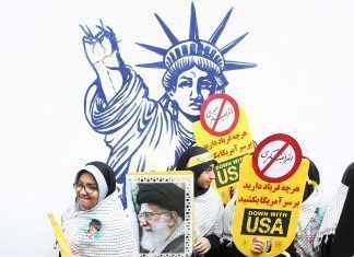 U.S., Iran Ease Conflict Fears but Threats Keep Crisis Rolling