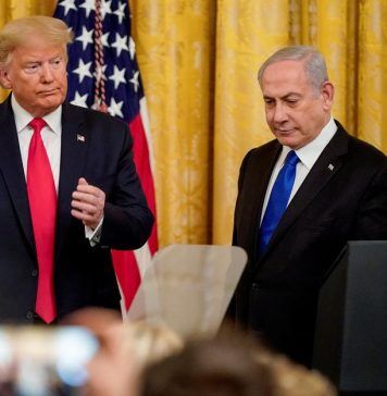 Arabs Prioritise Key Ties With U.S. Against Iran in Reacting to Trump Peace Plan