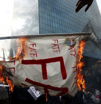 FATF Keeps Iran on Blacklist, Citing Unfulfilled Commitments to Reform