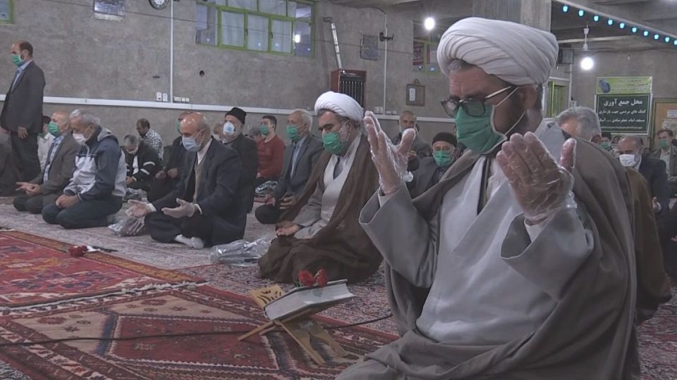 2020-05-07T161036Z_113587838_OWANAPAAVIDEO2020050721441386_RTRMADP_BASEIMAGE-960X540_IRAN-CORONAVIRUS