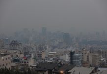 Polluted Air Fuels Influenza Surge, Prompting Provincial Shutdowns Across Iran