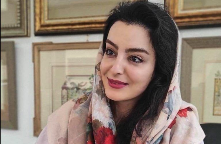 IsfahanBased Painter Sahar Tabatabaei Wants Persian Art to Flourish