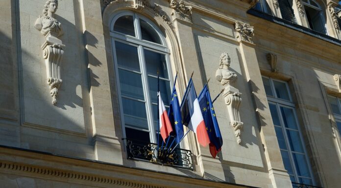 France Angry at ‘Arbitrary’ Prison Sentences Against Citizens in Iran