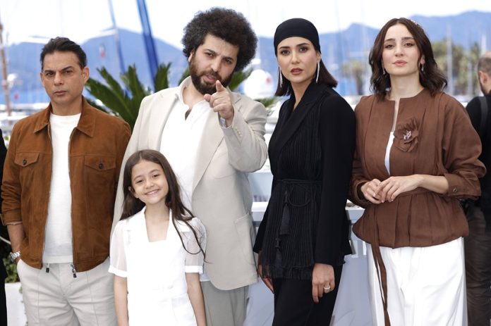 Payman Maadi, Saeed Roustaee, Arshida Dorostkar, Parinaz Izadyar, Soha Niasti