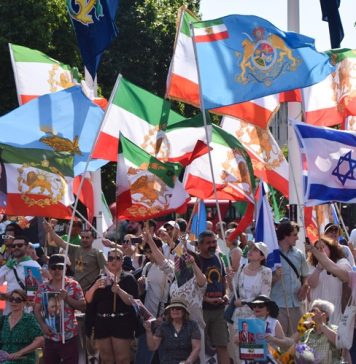 OPINION: How Monarchy Can Have a Future In a Democratic Iran