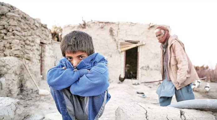 ANALYSIS: Child Labor On the Rise in Iran As Household Incomes Shrink