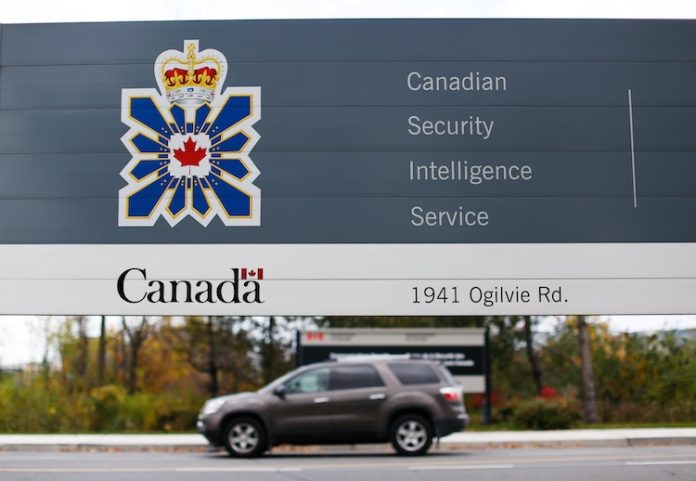 2016-11-04T120000Z_369086234_TM3ECB416XA01_RTRMADP_3_CANADA-SPY-AGENCY