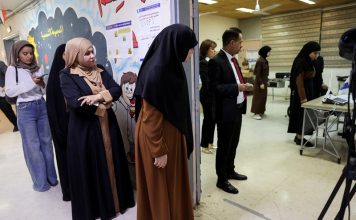 Iraqis Vote in Election They Expect to Bring Little Reform