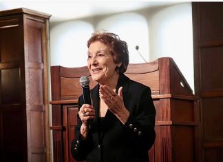 Georgetown Honors Iran’s First Minister for Women, Mahnaz Afkhami