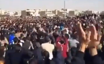 Funeral of Slain Protester in Fars Turns Into Mass Rally With Chants of ‘Down With Khamenei’