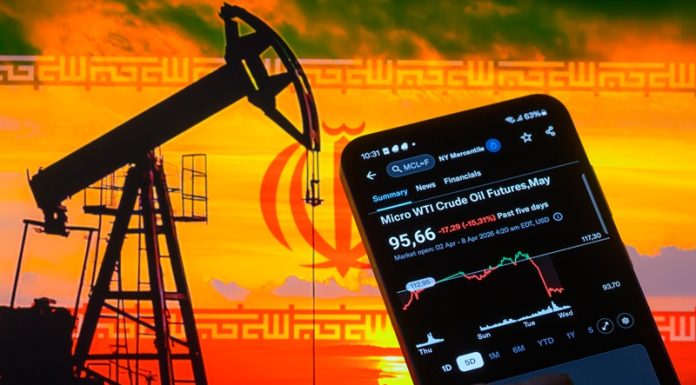 ANALYSIS: Fragile Iran Deal Offers Oil Relief, but Hormuz Risks Remain