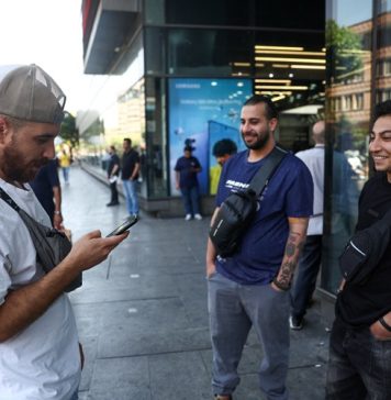 Iran’s Resumed Internet Connection is Heavily Restricted, Experts Say