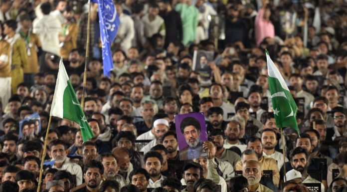US, Iran Reach Peace Deal, Signing Set for Friday, Pakistan Says