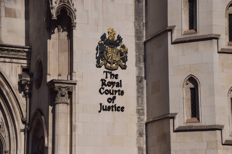 Three Iranians on Trial in UK for Spying on Dissident Journalists