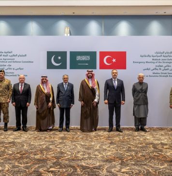 Officials From Mecca Pact Countries to Meet Iranian Officials on Monday